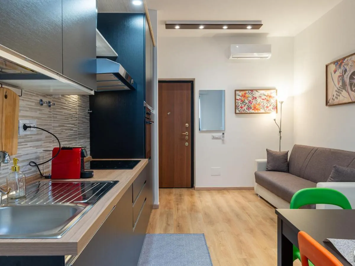 Apartment Contarini Apartment By Interhome Milan Italy